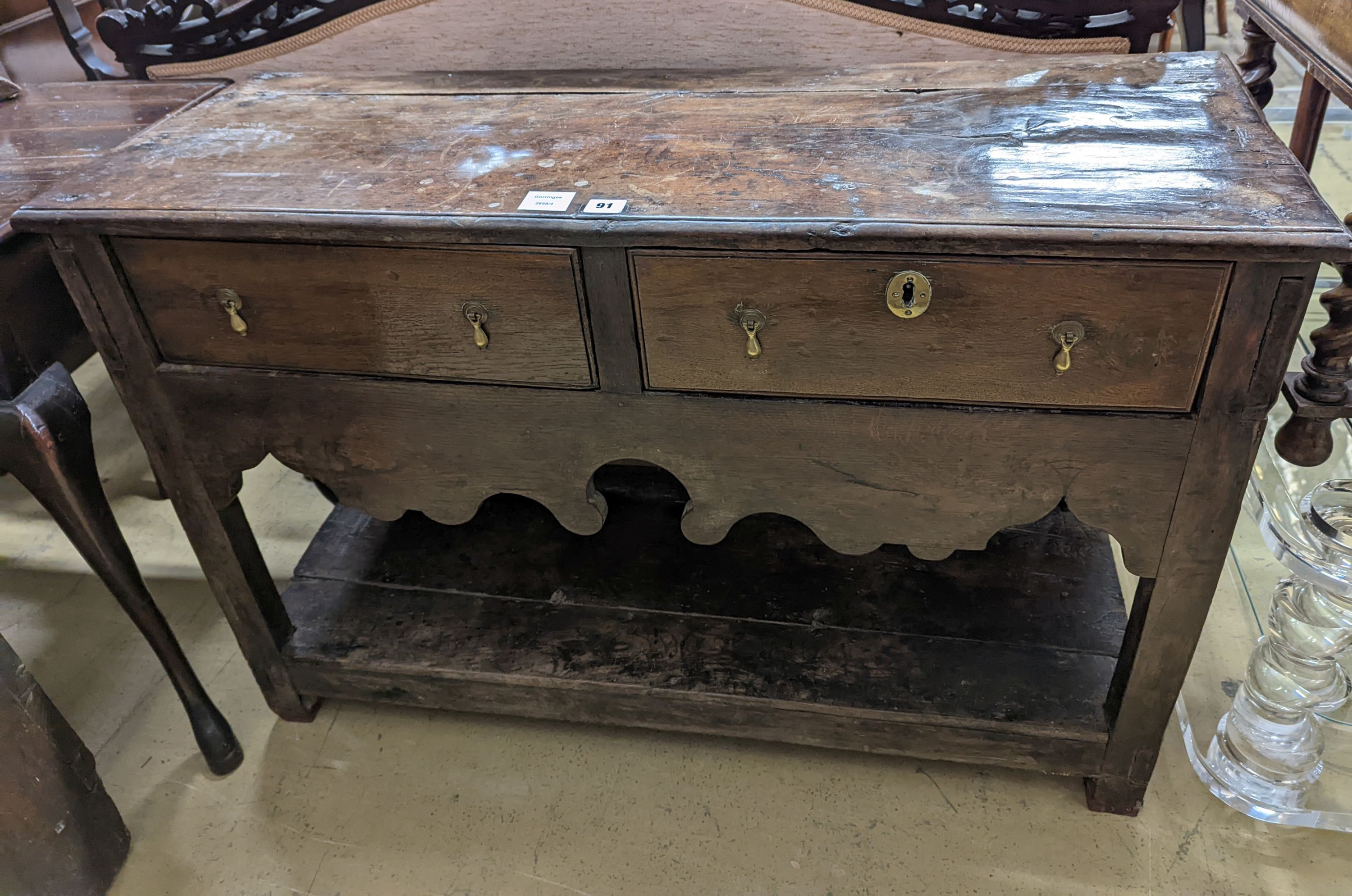 A small oak dresser base, width 107cm, depth 38cm, height 71cm